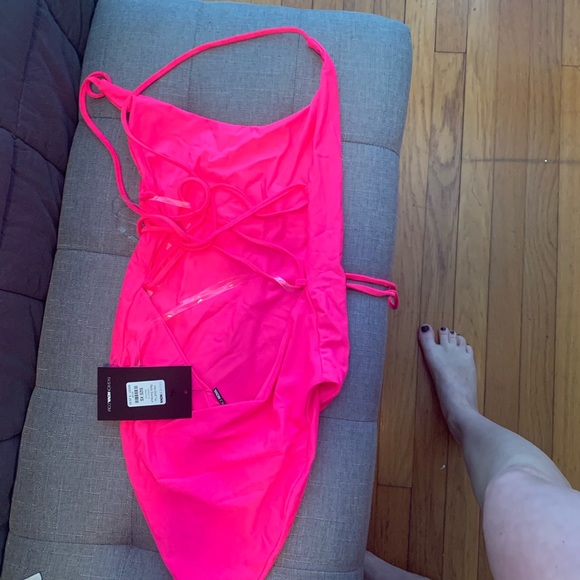 Fashion Nova one piece swimsuit - Picture 5 of 5